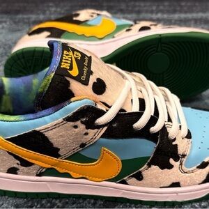 - Nike sb dunk Ben and Jerry’s worn a few times